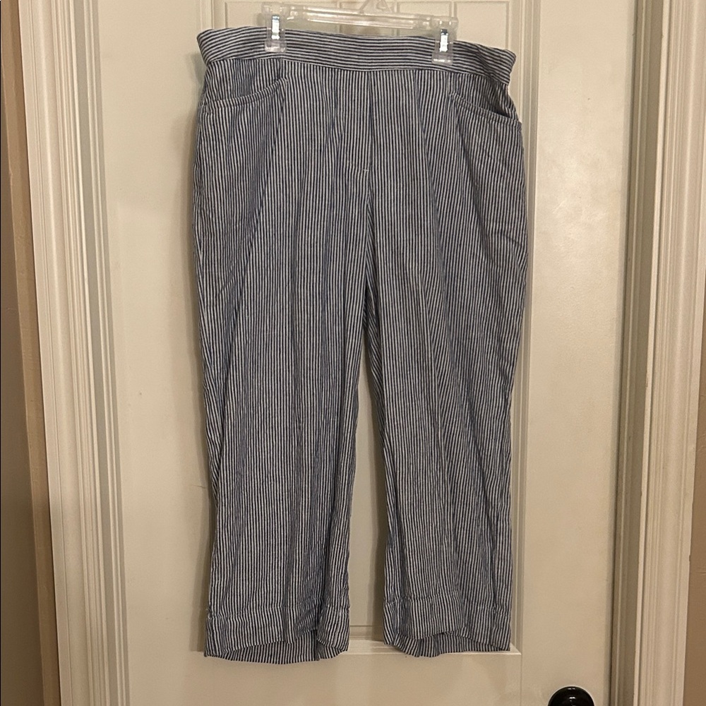 J. Jill Medium Blue/White Striped Linen cropped pants